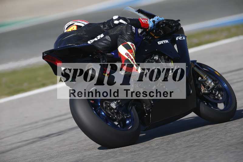 /Archiv-2024/02 29.01.-02.02.2024 Moto Center Thun Jerez/Gruppe gelb-yellow/backside